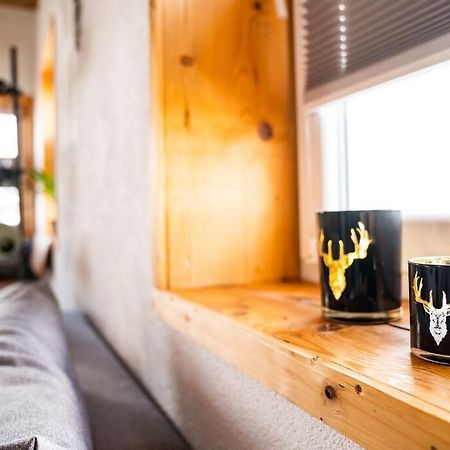 Neu Renoviertes Ferienhaus/Wohnunng Kleine Auszeit Sonnenbühl Buitenkant foto