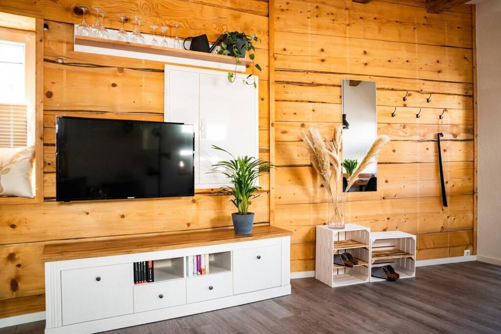 Neu Renoviertes Ferienhaus/Wohnunng Kleine Auszeit Sonnenbühl Buitenkant foto