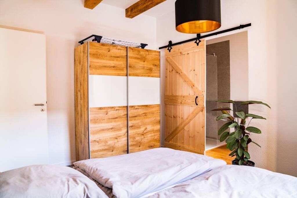 Neu Renoviertes Ferienhaus/Wohnunng Kleine Auszeit Sonnenbühl Buitenkant foto
